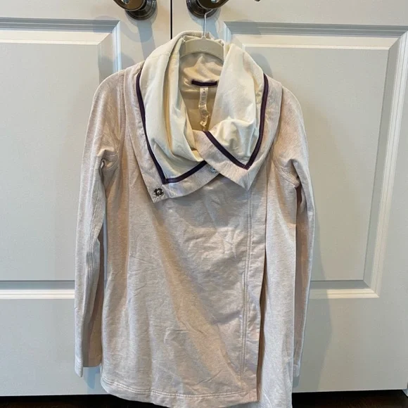 Lululemon Savasana Wrap jacket - Picture 4 of 6